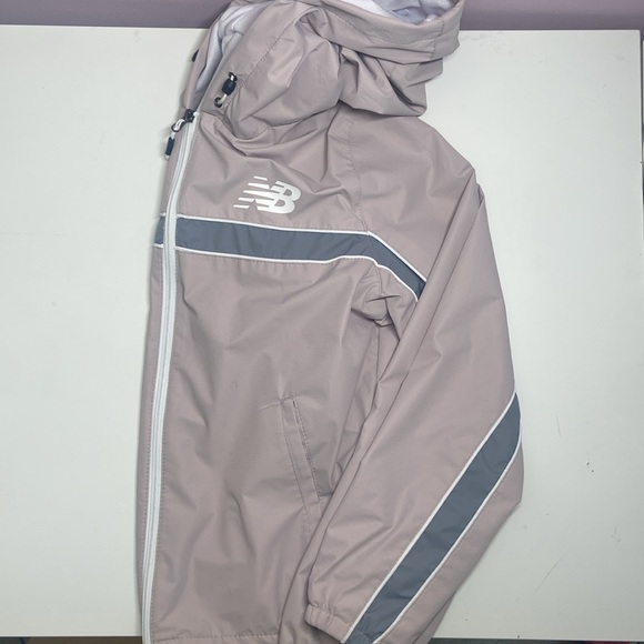 New Balance windbreaker jacket - Picture 2 of 4